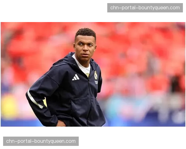 姆巴佩因脚踝不适缺席合练，出战巴黎1-4决赛首回合存疑