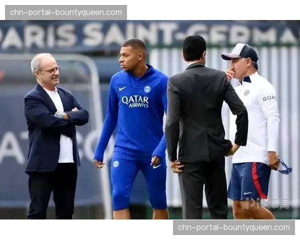 坎波斯考察多名速度型边锋，巴黎夏窗重点补强反击火力